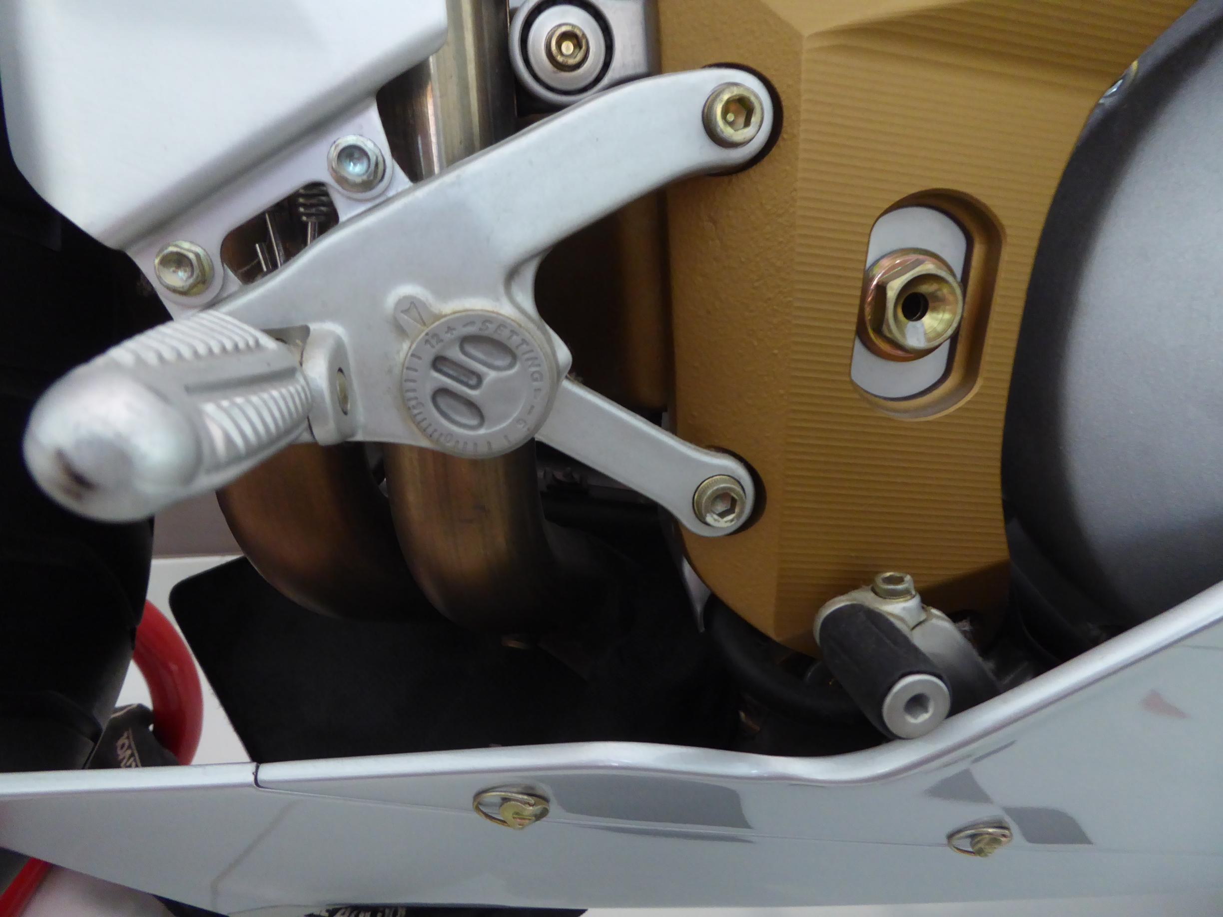 MV Agusta F4 750 "Serie Oro" – #117/300 – Ultra-Rare Collector's Opportunity